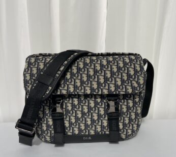 Explorer Messenger Bag Beige and Black Dior Oblique Jacquard