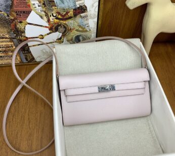 Kelly To Go Hermes Mauve Pale Epsom Bag