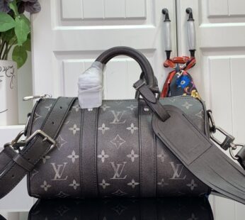 Louis Vuitton Keepall Bandoulière 25 Autres Cuirs Monogram Bag