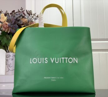 Louis Vuitton Shopper Tote MM Other Leather Bag