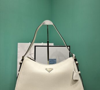 Aimée Large Leather Shoulder Bag