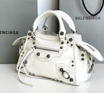 Neo Cagole Xs Handbag In Optic White