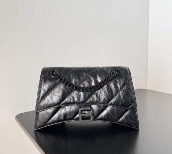 Crush Small Chain Bag Quilted In Black