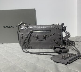 Le Cagole Xs Flap Bag In Metalic Grey