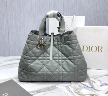 Large Dior Toujours Bag Stone Gray Macrocannage Calfskin