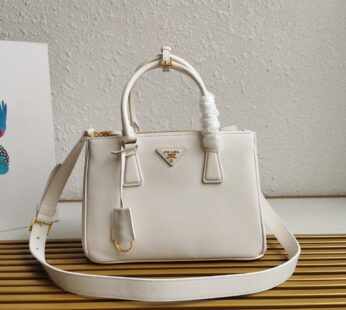 Medium Prada Galleria Saffiano Leather Bag