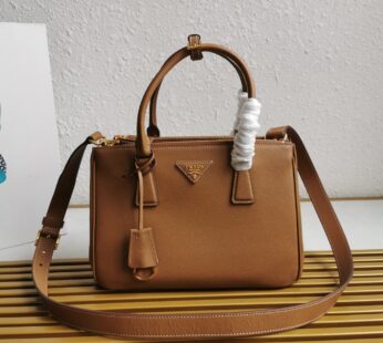 Medium Prada Galleria Saffiano Leather Bag