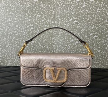 Garavani Locò Shoulder Bag With Jewel Logo