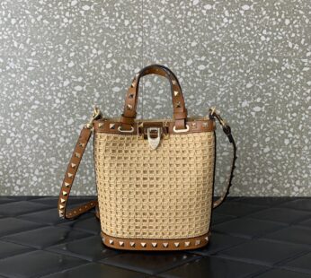 Garavani Mini Rockstud Raffia Shoulder Bag