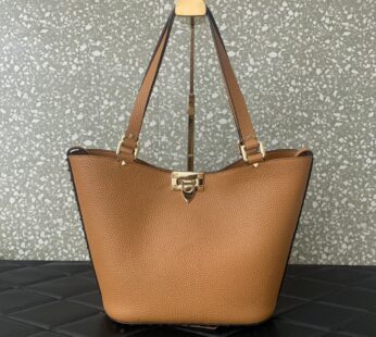 Garavani Small Rockstud Tote Bag