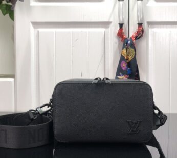 Alpha Wearable Wallet LV Aerogram Bag