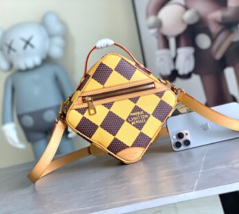 Chess Messenger Bag Damier Yellow Bag