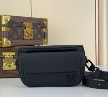 Pilot Wearable Wallet LV Aerogram Bag