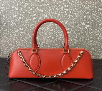 Garavani Rockstud E/W Calfskin Bag