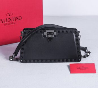 Garavani Rockstud Leather Clutch Bag