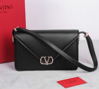 Garavani Vlogo Leather Letter Shoulder Bag